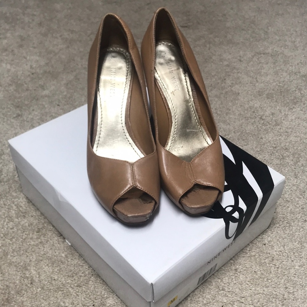 Nine West NWBonfire Natural Leather Heel